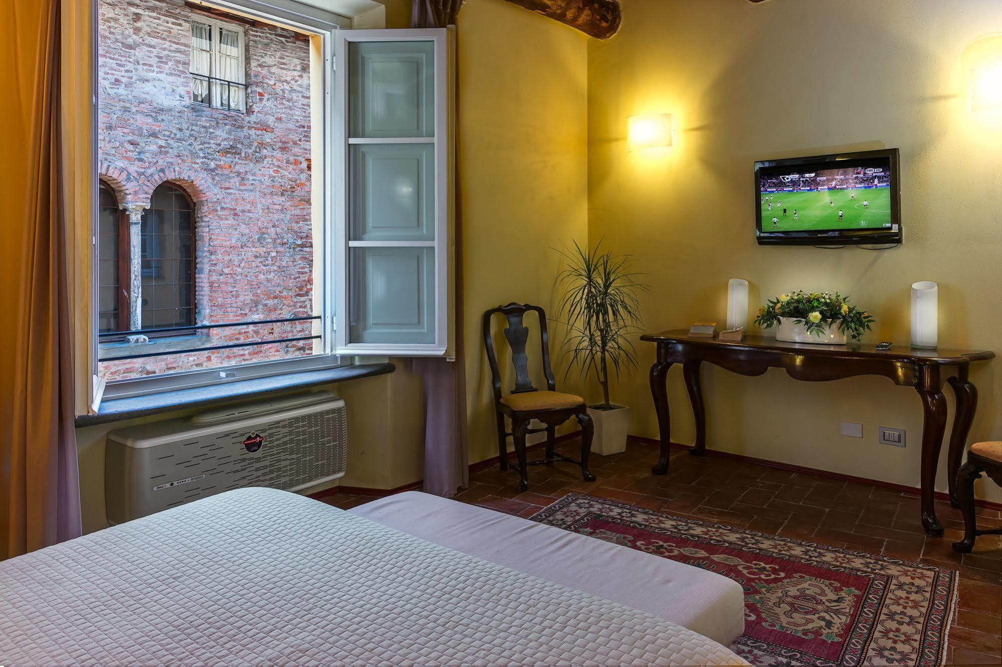 Antica Residenza Dell'Angelo Hotel Lucca Exterior foto